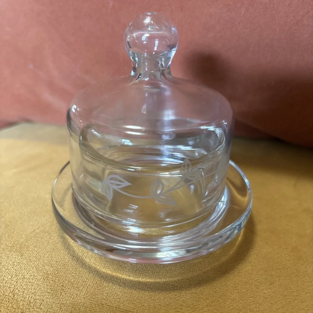 Princess House Small Round Heritage Covered Butter Individual Round Butter Dish